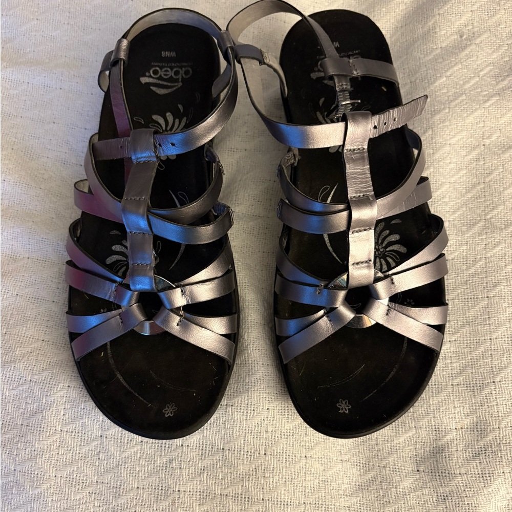 Abeo Women's Pewter Metallic Strappy Comfortable Sandals